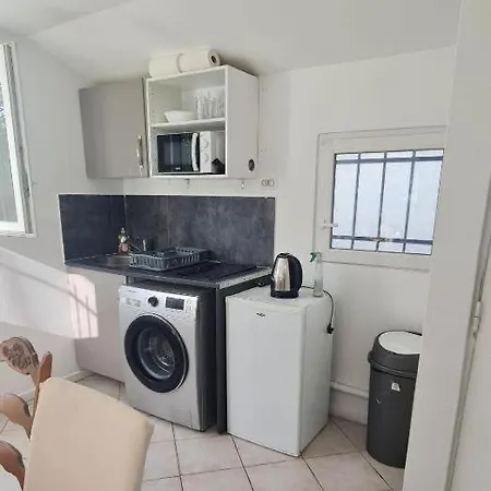 Pr2e 2rooms Le Blanc-Mesnil