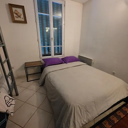 Pr2e 2rooms *