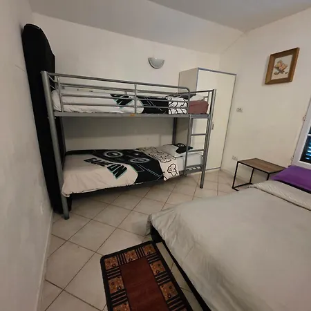 Pr2e 2rooms * Le Blanc-Mesnil
