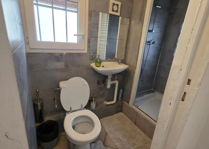 Pr2e Apartment