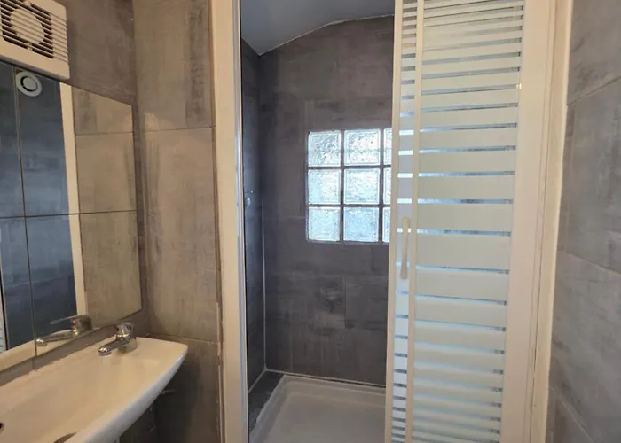 Apartment Pr2e *