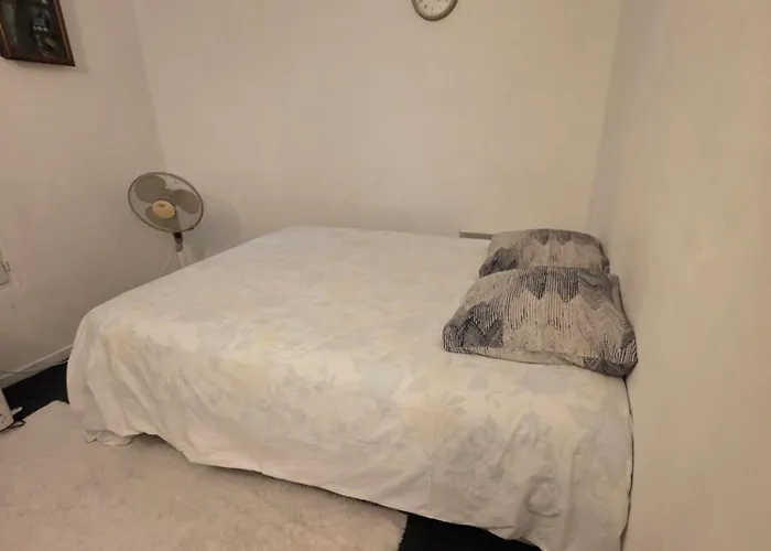Apartment Pr2e *