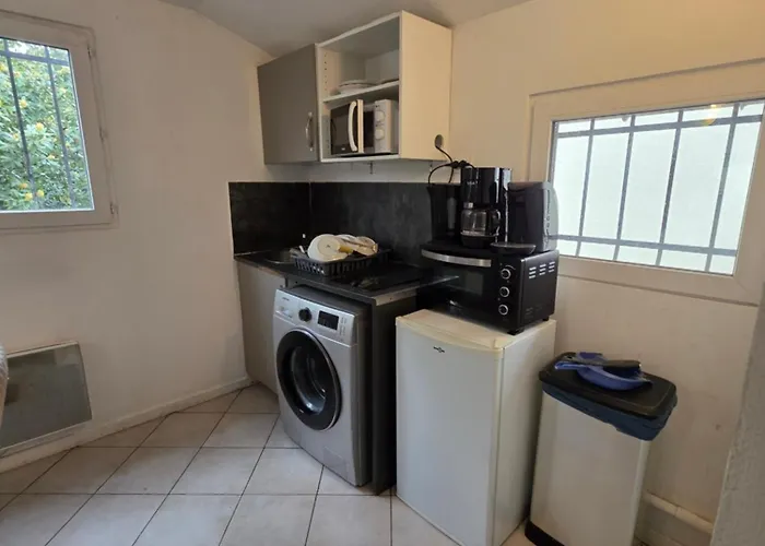 Pr2e Apartment *
